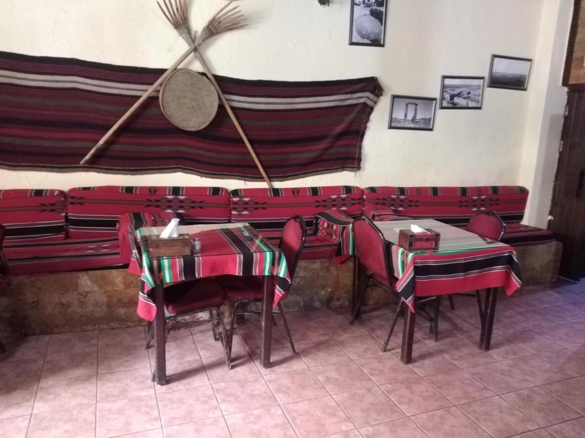Queen Ayloa Hotel&Restaurant Мадаба Экстерьер фото
